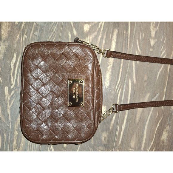 Michael Kors Cross-body Purse Hand bag Small Size - Picture 11 of 11